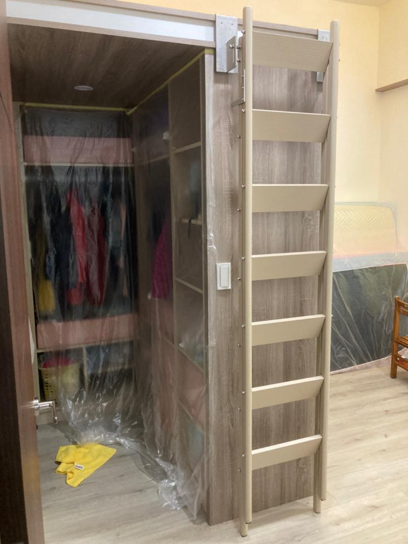 cầu thang gác xép